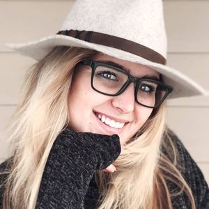 Meet your Posher, Karli